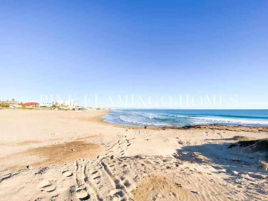 Apartament Atico Pink Seafront La Mata  Zewnętrze zdjęcie